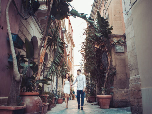 A romantic engagement photo session in Ortigia Island, Sicily